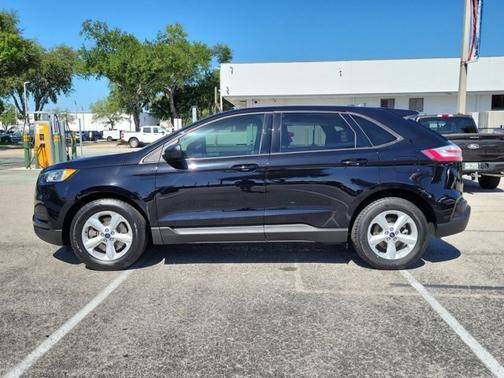 AGATE BLACK METALLIC 2021 Ford Edge SE