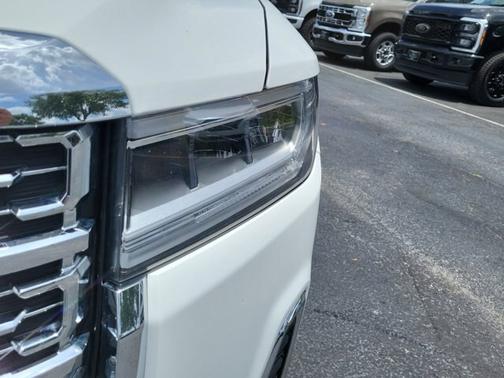 White 2023 GMC Acadia DENALI