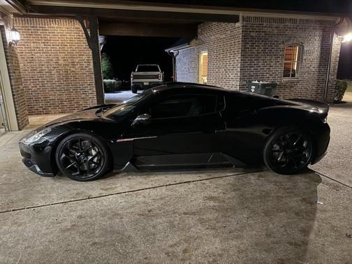 2023 Maserati MC20 Base