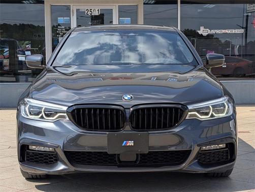 2019 BMW 540 i