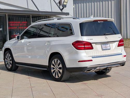 2018 Mercedes-Benz GLS 450 4MATIC