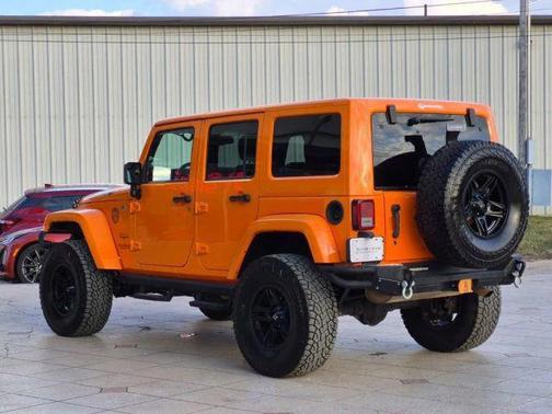 2013 Jeep Wrangler Unlimited Sahara