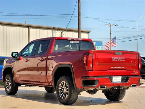 2021 GMC Sierra 1500 AT4