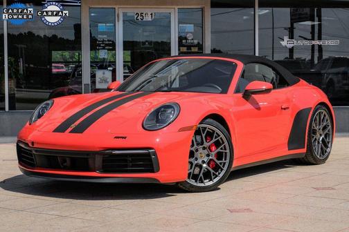 2020 Porsche 911 Carrera 4S Cabriolet