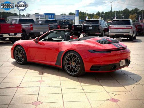 2020 Porsche 911 Carrera 4S Cabriolet