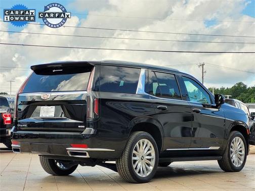 2022 Cadillac Escalade Luxury