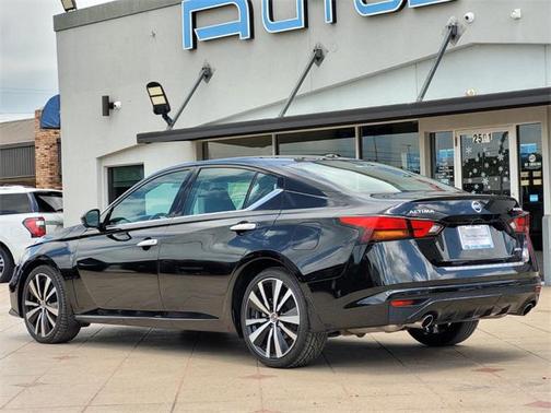 2021 Nissan Altima 2.5 Platinum