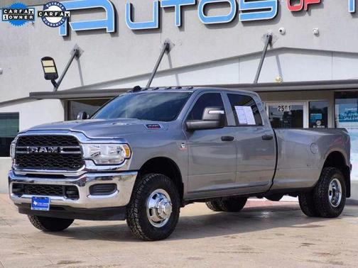 2023 RAM 3500 Tradesman Crew Cab 4x4 8' Box