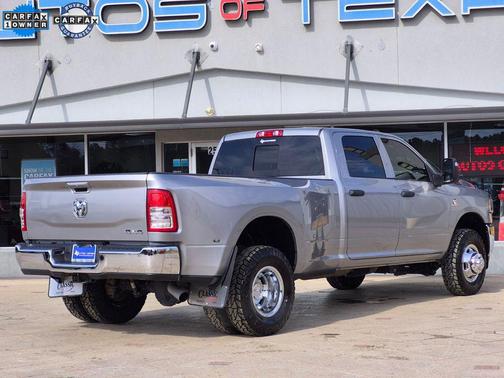 2023 RAM 3500 Tradesman Crew Cab 4x4 8' Box