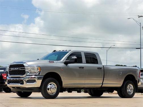 2023 RAM 3500 Tradesman