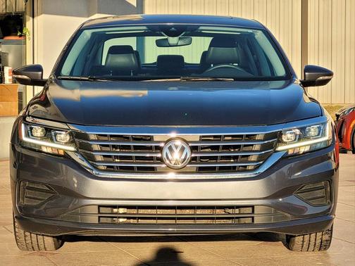 2022 Volkswagen Passat 2.0T SE