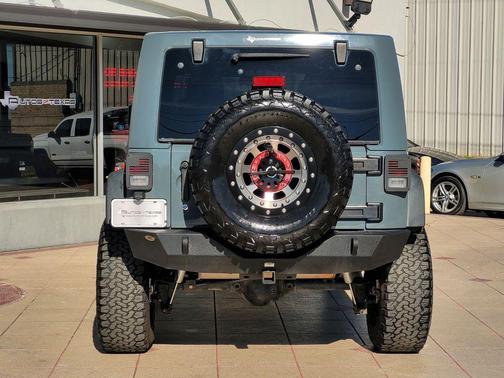 2014 Jeep Wrangler Unlimited Rubicon