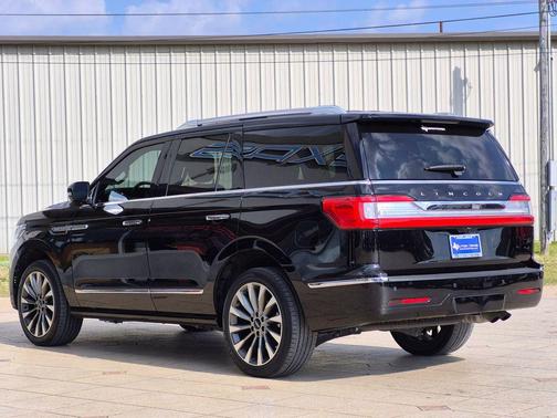 2018 Lincoln Navigator Select