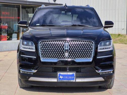 2018 Lincoln Navigator Select