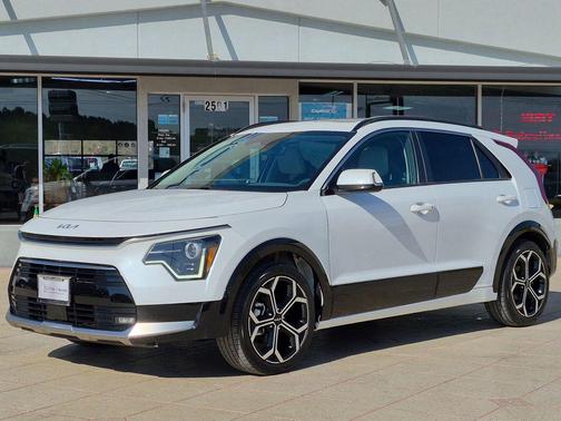 2023 Kia Niro Touring