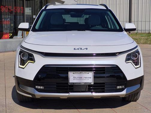 2023 Kia Niro Touring
