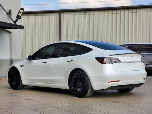 2022 Tesla Model 3 Performance