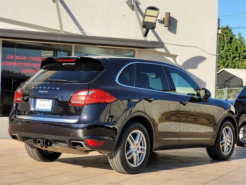 2012 Porsche Cayenne Cayenne