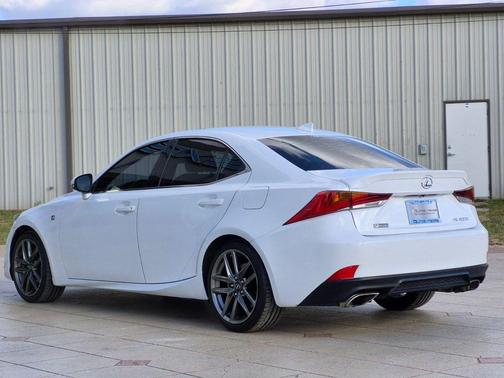 2017 Lexus IS 200t Base