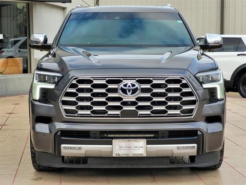2023 Toyota Sequoia Capstone