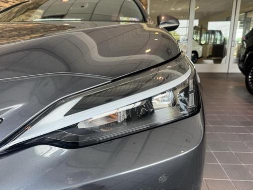 2022 Lexus NX 350h Premium