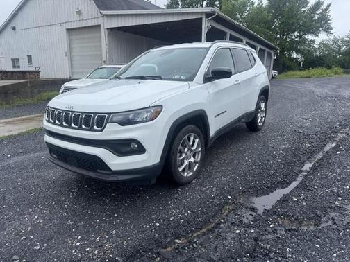 2024 Jeep Compass Latitude Lux