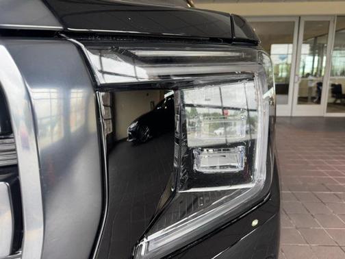 2021 GMC Yukon 4WD AT4