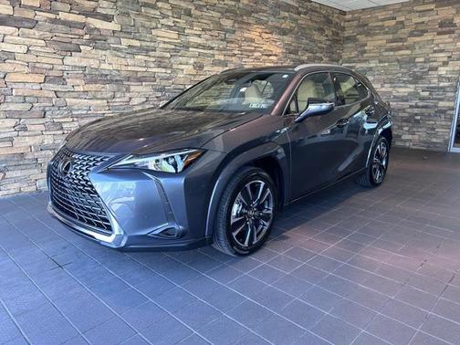 2025 Lexus UX 300h Base