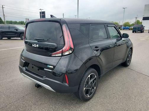 Black 2023 Kia Soul EX