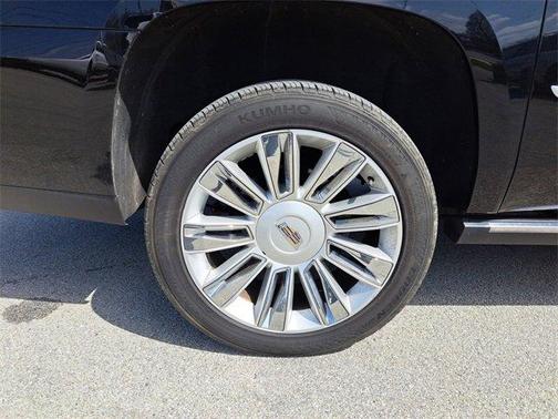 2017 Cadillac Escalade ESV Platinum