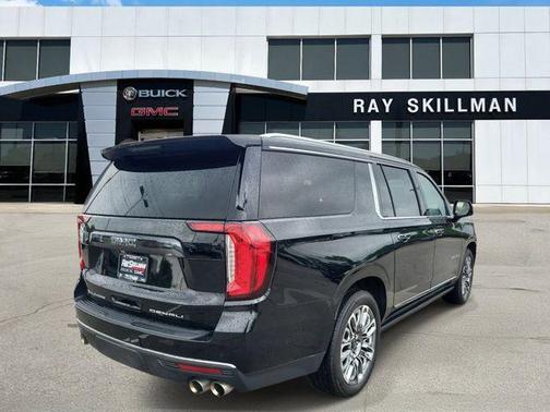 Onyx Black 2023 GMC Yukon XL Denali Ultimate