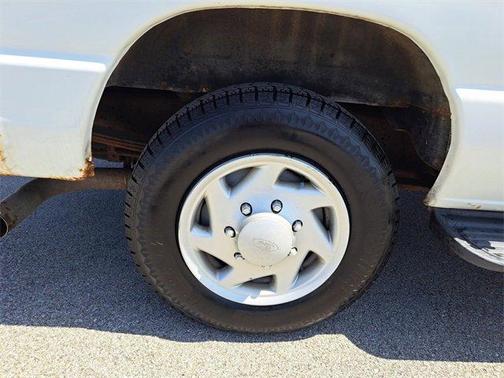2008 Ford E350 Super Duty XLT