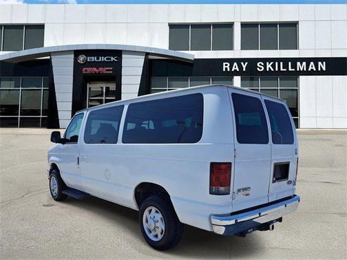 2008 Ford E350 Super Duty XLT