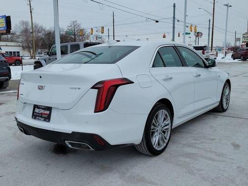 2024 Cadillac CT4 Premium Luxury