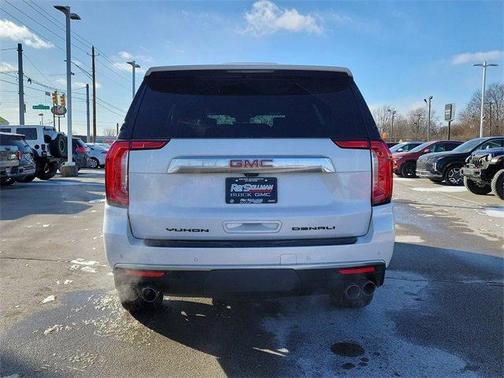 2024 GMC Yukon Denali
