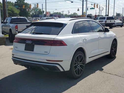 Glacier White Metallic 2020 Audi Q8 55 Premium Plus