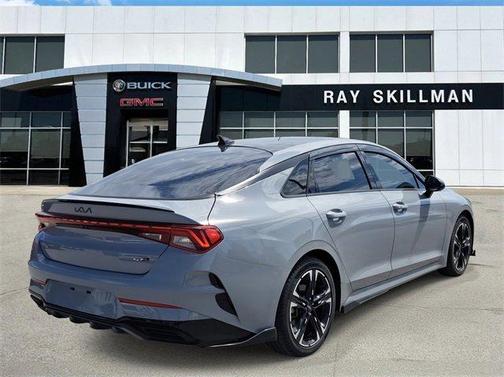 2022 Kia K5 GT-Line