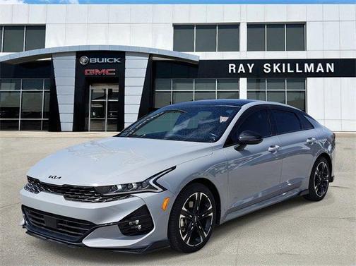 2022 Kia K5 GT-Line