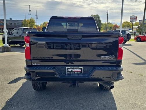 2022 Chevrolet Silverado 2500 High Country