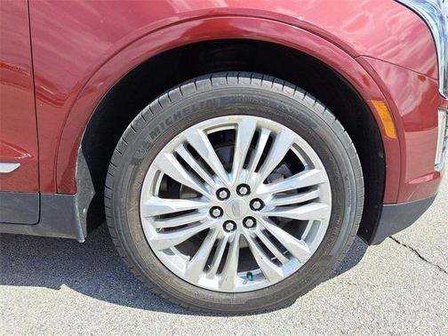 2018 Cadillac XT5 Platinum