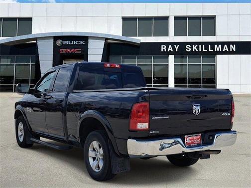 2017 RAM 1500 SLT