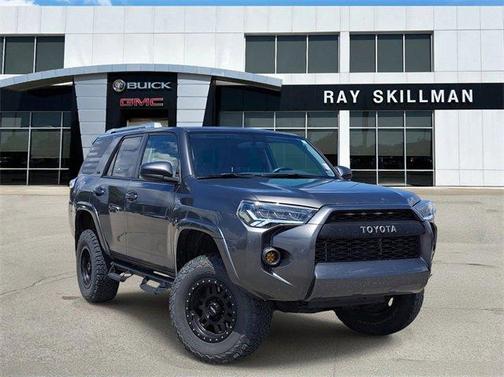 2017 Toyota 4Runner SR5