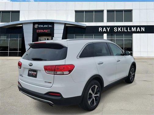2017 Kia Sorento EX