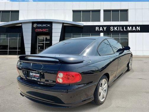 Phantom Black Metallic 2004 Pontiac GTO