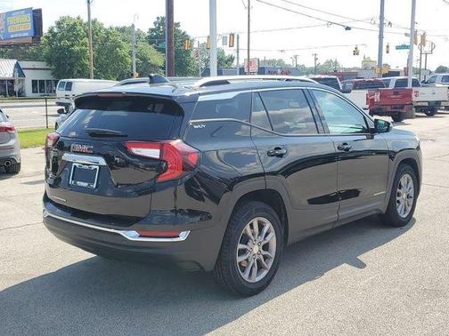 Ebony Twilight Metallic 2024 GMC Terrain SLT