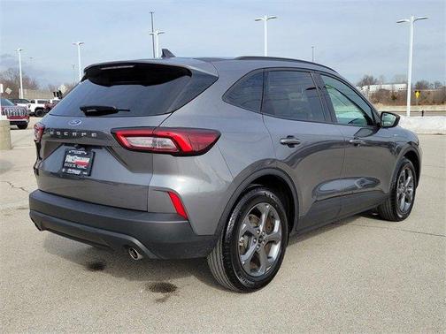2025 Ford Escape ST-Line