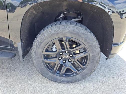 2022 Chevrolet Silverado 1500 Limited Custom Trail Boss