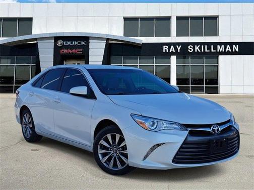 2017 Toyota Camry XLE