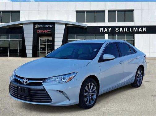 2017 Toyota Camry XLE