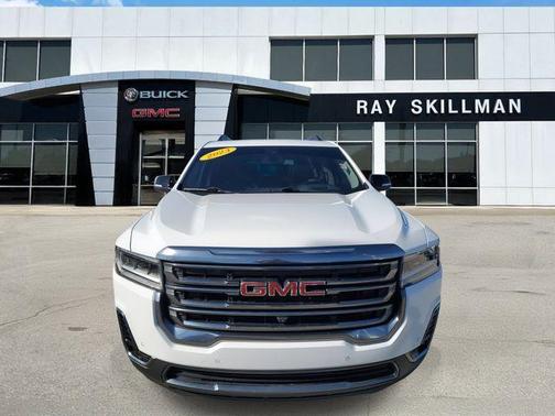 2023 GMC Acadia AT4